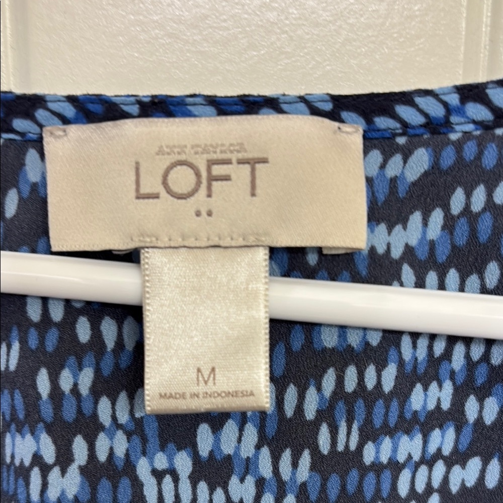 Loft Blue Patterned‎ Women's Top - Picture 4 of 10